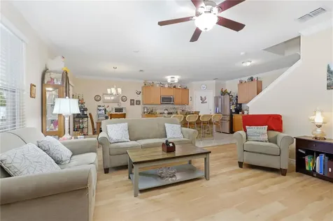 831 Oak Hollow Loop Deland FL 32724