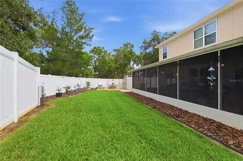 831 Oak Hollow Loop Deland FL 32724