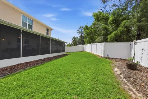 831 Oak Hollow Loop Deland FL 32724