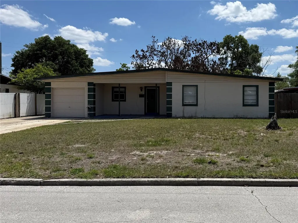 5410 Pecos Street Orlando FL 32807