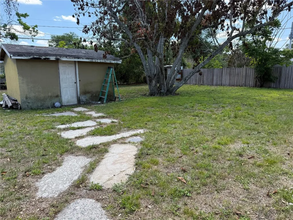 5410 Pecos Street Orlando FL 32807