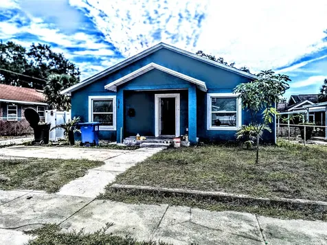 1916 10TH Street S St Petersburg FL 33705