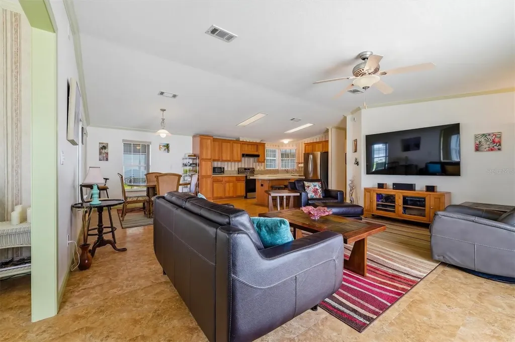10027 Equity Avenue Dade City FL 33525