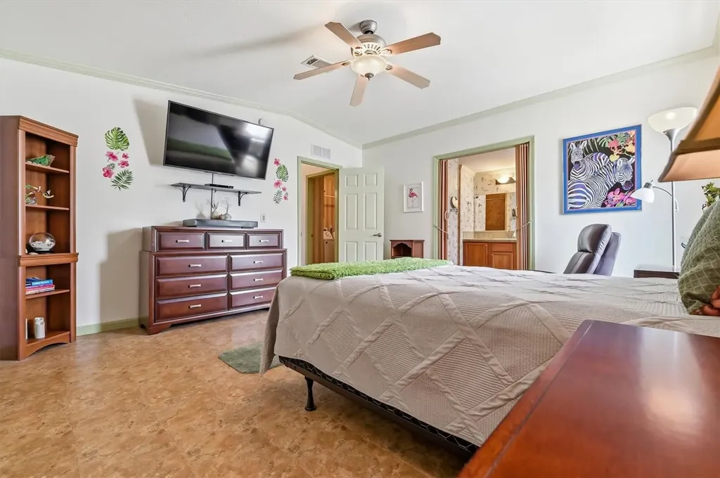 10027 Equity Avenue Dade City FL 33525