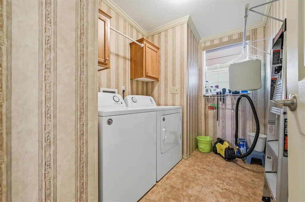 10027 Equity Avenue Dade City FL 33525