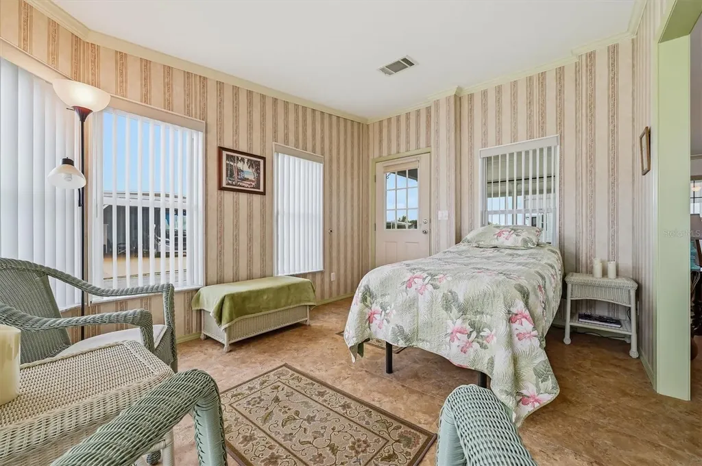 10027 Equity Avenue Dade City FL 33525
