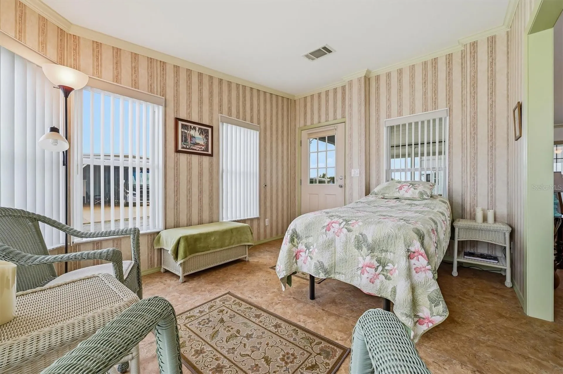 10027 Equity Avenue Dade City FL 33525
