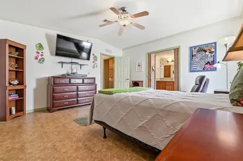 10027 Equity Avenue Dade City FL 33525