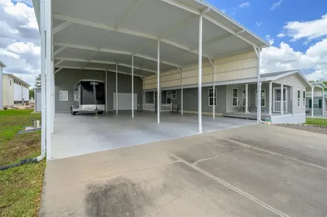 10027 Equity Avenue Dade City FL 33525