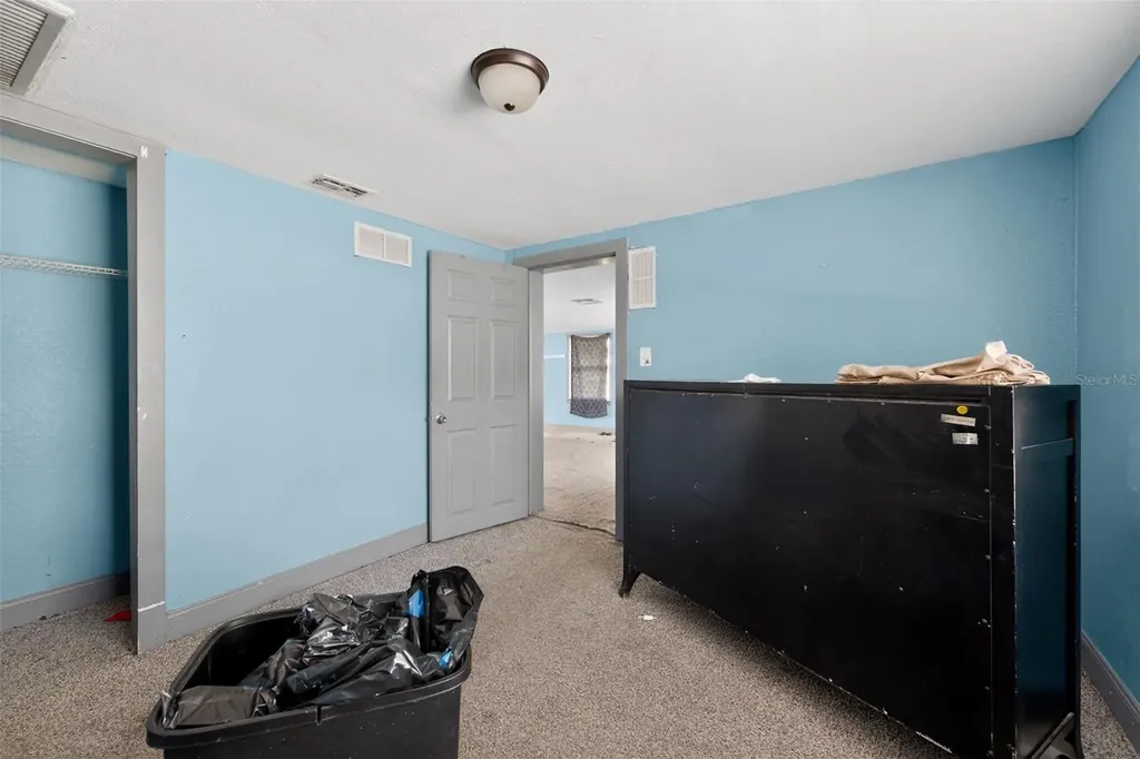 108 Earl Avenue Auburndale FL 33823