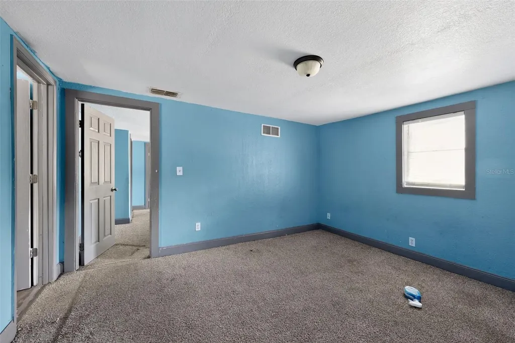 108 Earl Avenue Auburndale FL 33823