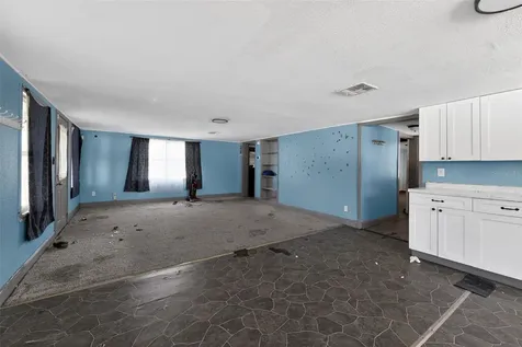 108 Earl Avenue Auburndale FL 33823