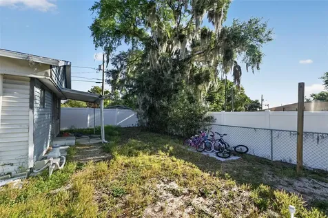 108 Earl Avenue Auburndale FL 33823