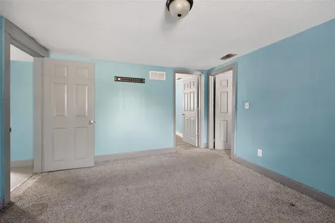 108 Earl Avenue Auburndale FL 33823