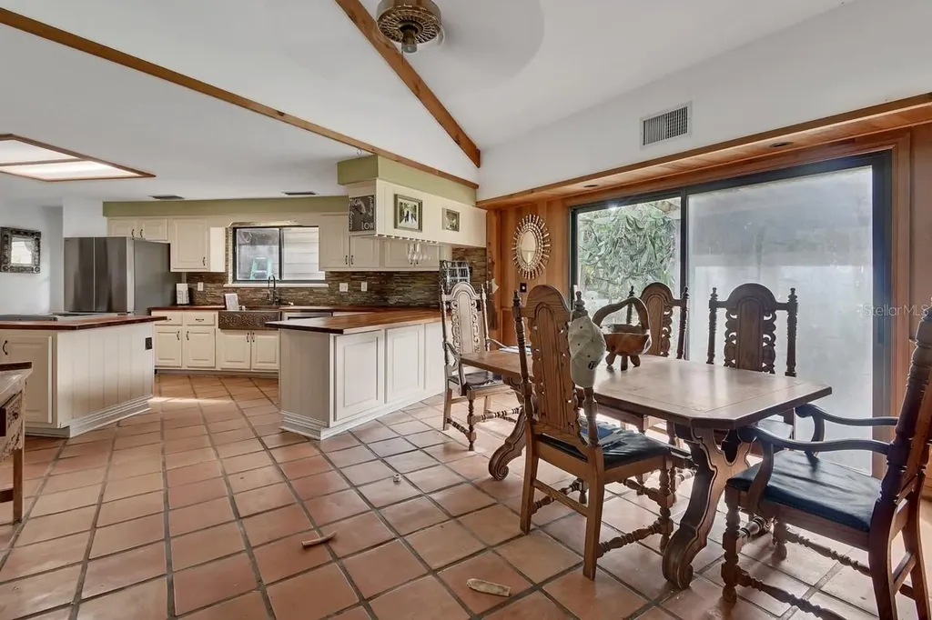 175 Baywood Drive Oak Hill FL 32759