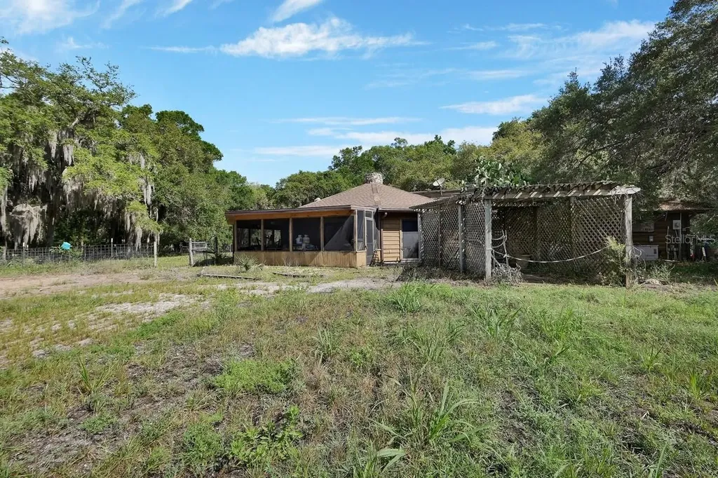 175 Baywood Drive Oak Hill FL 32759