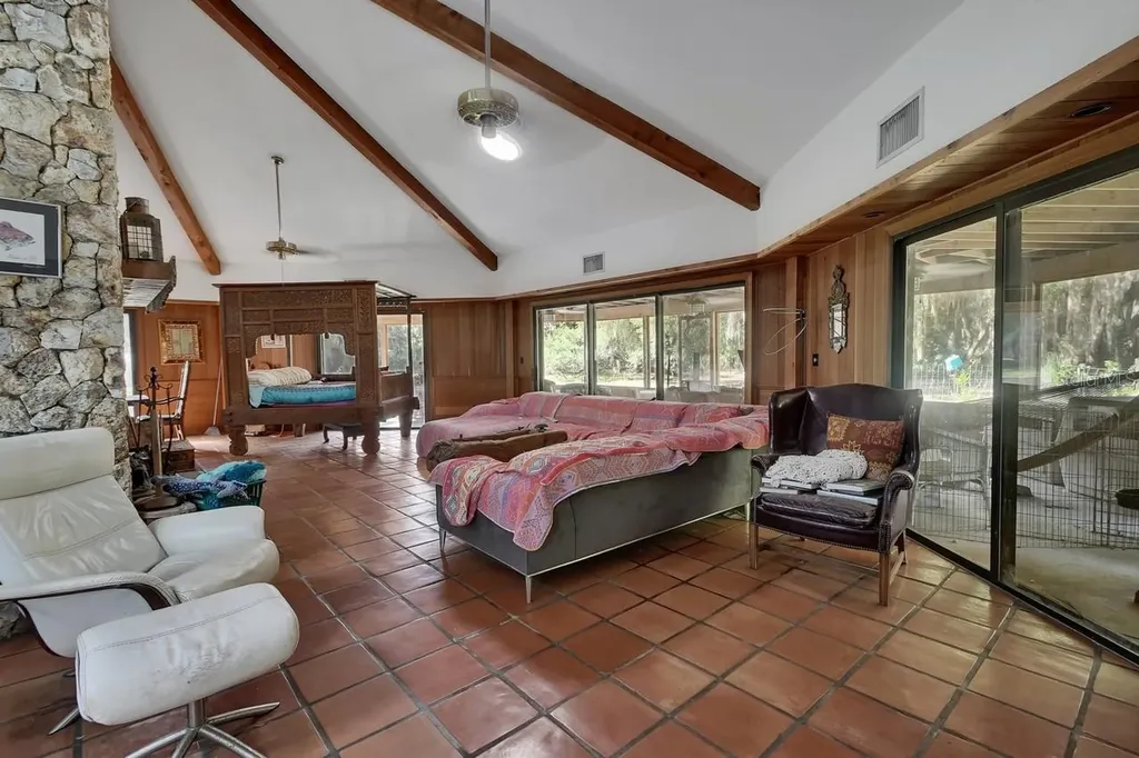 175 Baywood Drive Oak Hill FL 32759