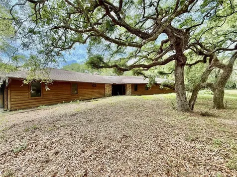 175 Baywood Drive Oak Hill FL 32759