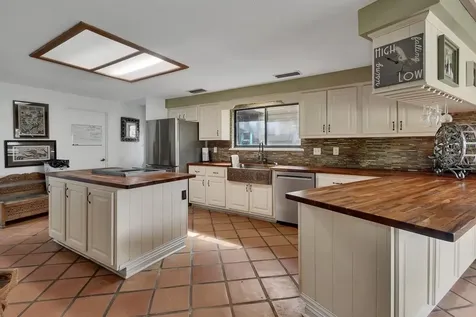 175 Baywood Drive Oak Hill FL 32759