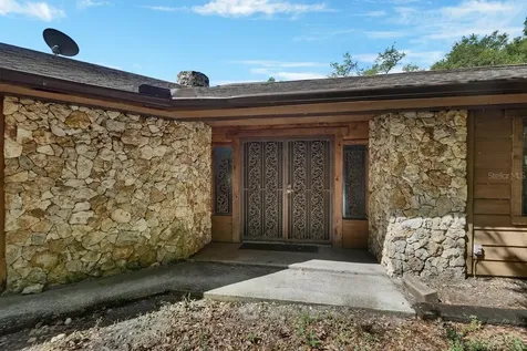 175 Baywood Drive Oak Hill FL 32759
