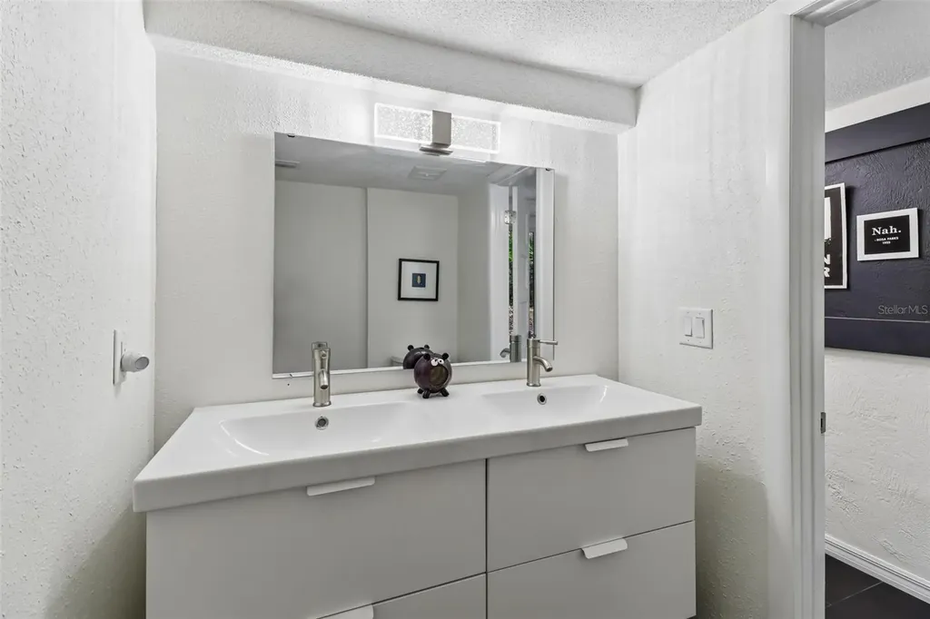 77 N St Andrews Drive Ormond Beach FL 32174