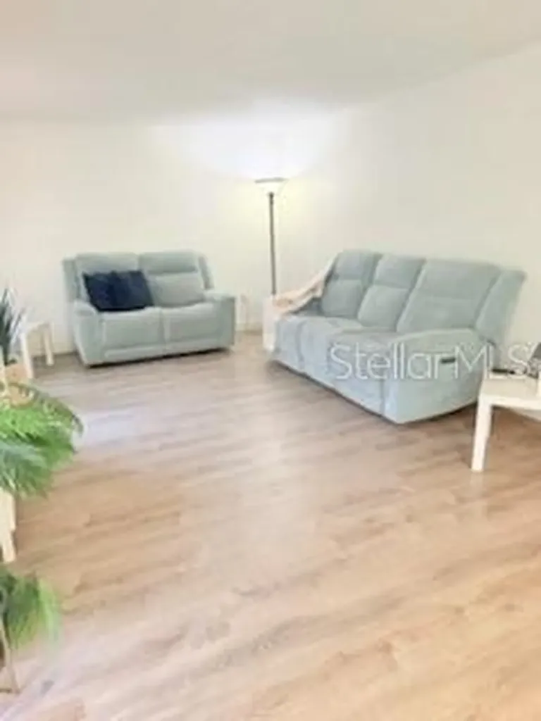 4743 S Texas Avenue Orlando FL 32839