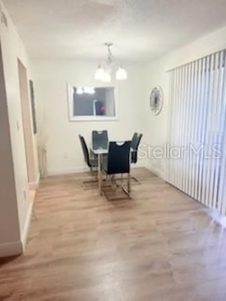 4743 S Texas Avenue Orlando FL 32839