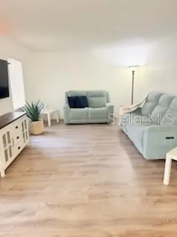 4743 S Texas Avenue Orlando FL 32839