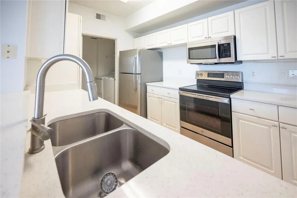 5554 Metrowest Boulevard Orlando FL 32811