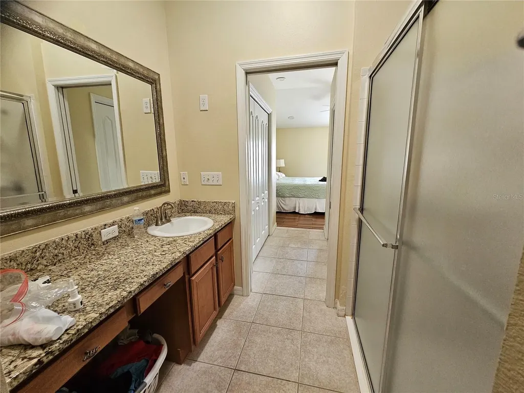 2038 Grantham Greens Drive Sun City Center FL 33573