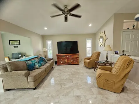 2038 Grantham Greens Drive Sun City Center FL 33573