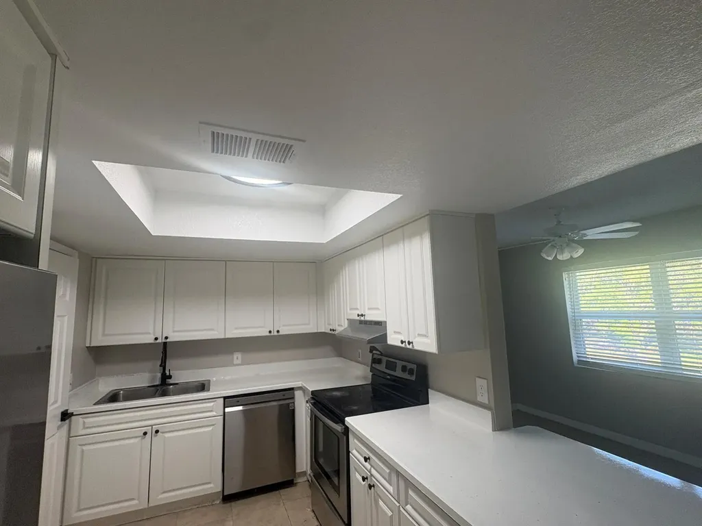 9909 Sweepstakes Lane Orlando FL 32837