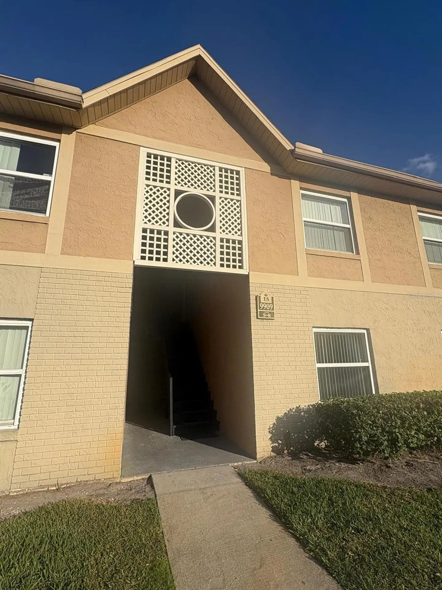 9909 Sweepstakes Lane Orlando FL 32837