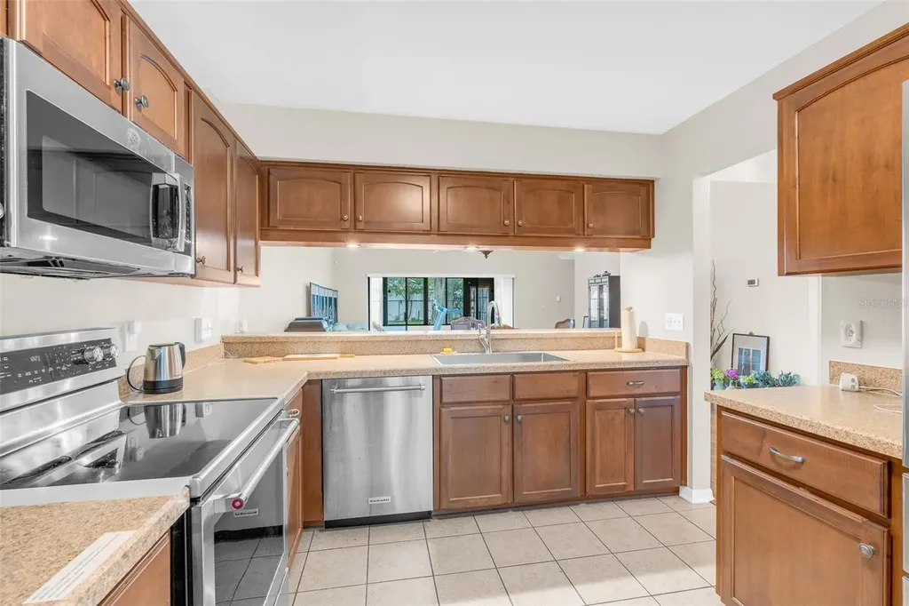 7516 Chapelhill Drive Orlando FL 32819