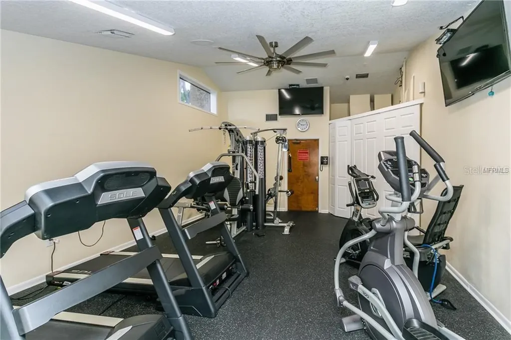 7516 Chapelhill Drive Orlando FL 32819