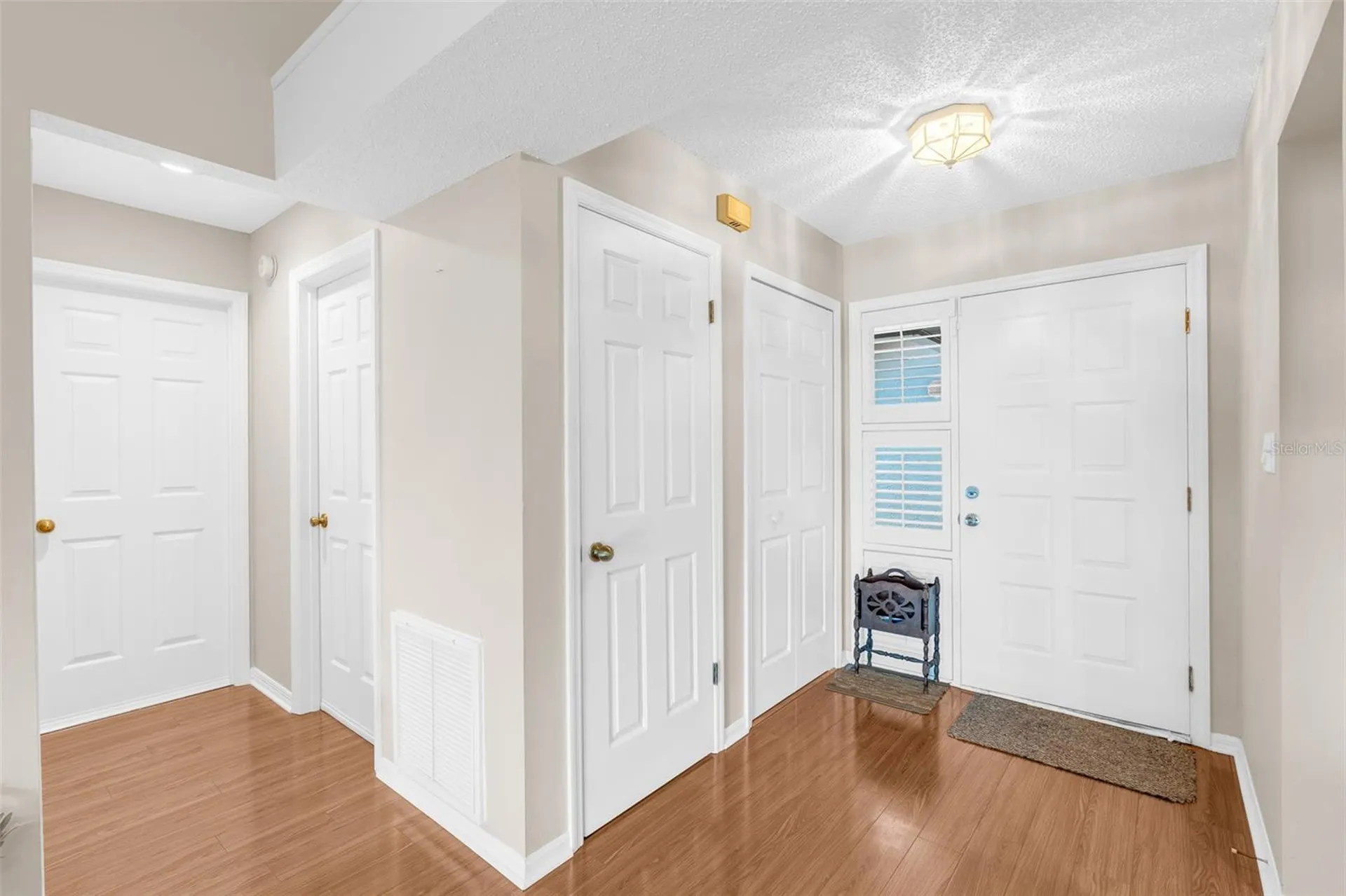 7516 Chapelhill Drive Orlando FL 32819