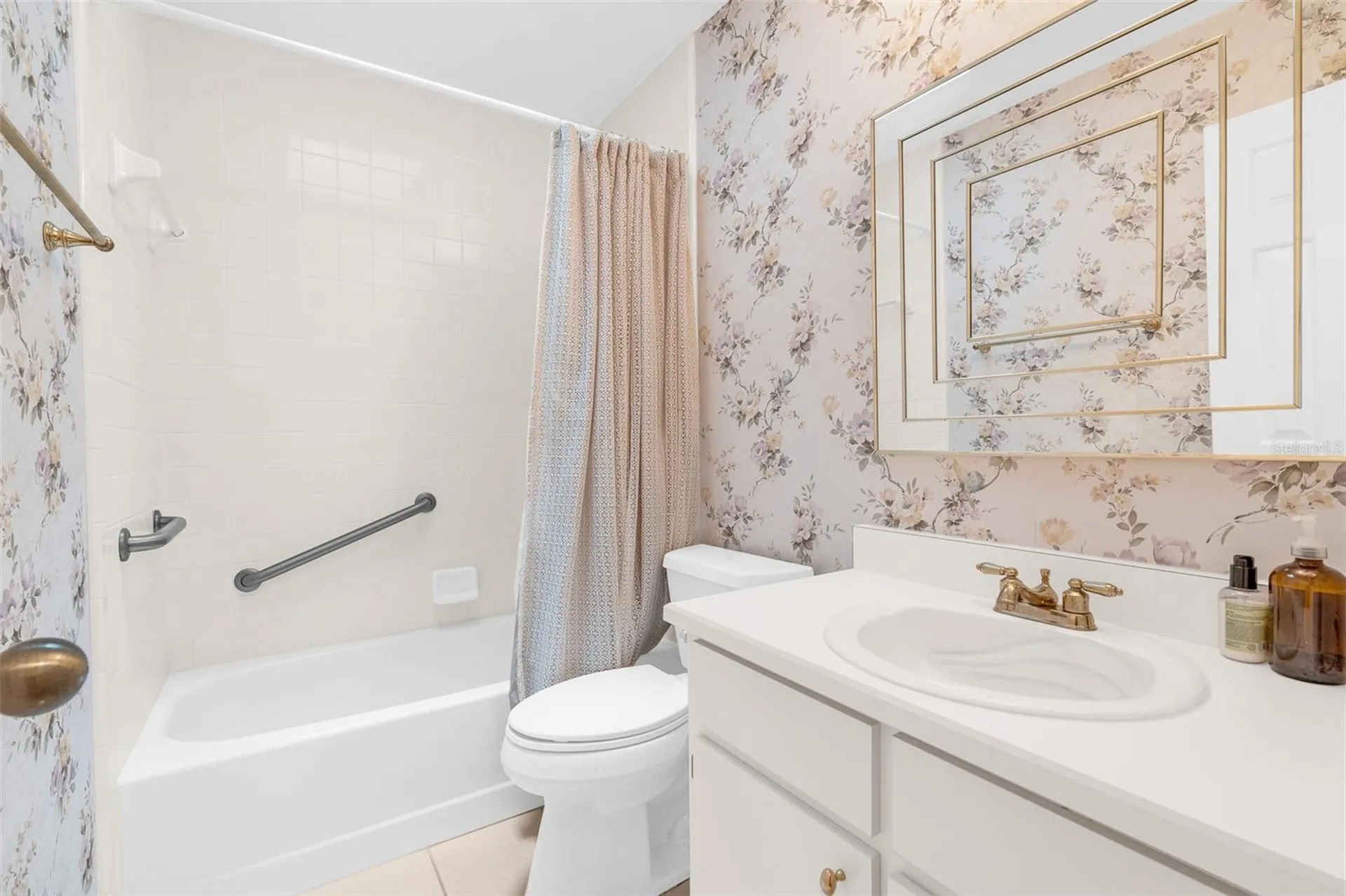 7516 Chapelhill Drive Orlando FL 32819