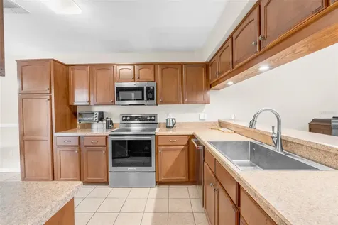 7516 Chapelhill Drive Orlando FL 32819