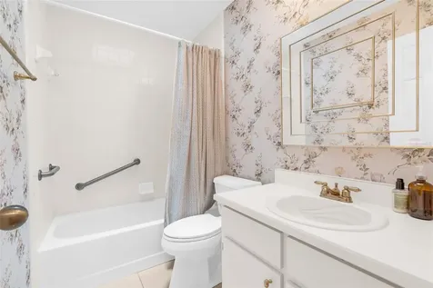 7516 Chapelhill Drive Orlando FL 32819