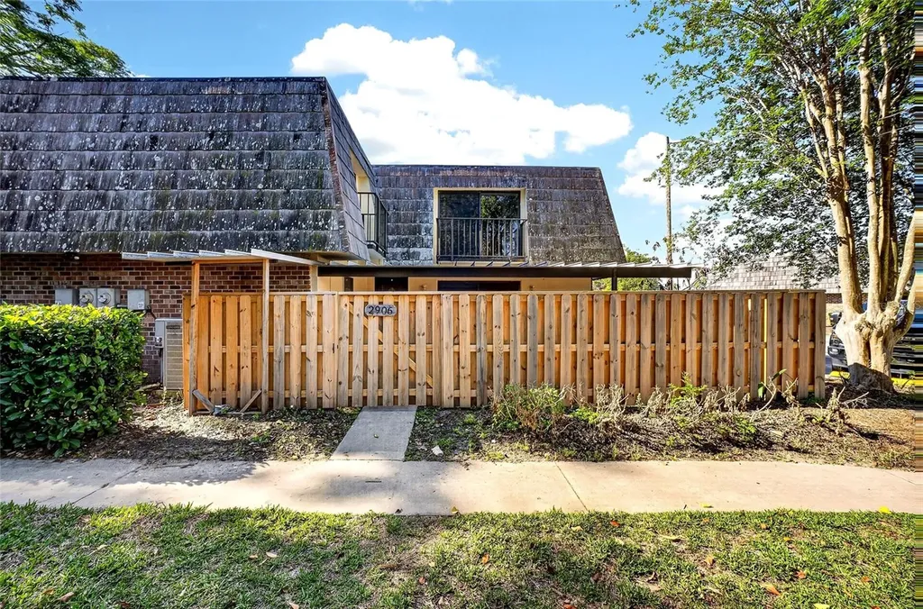 2906 Ash Drive Leesburg FL 34748