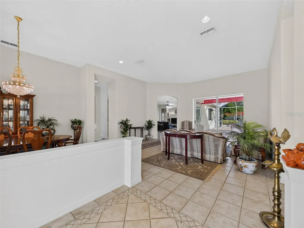 10207 Estuary Drive Tampa FL 33647