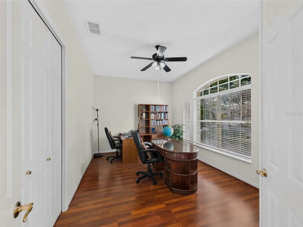 10207 Estuary Drive Tampa FL 33647