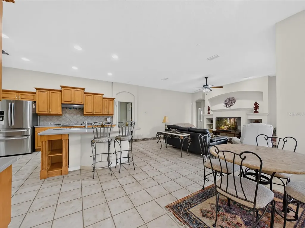 10207 Estuary Drive Tampa FL 33647