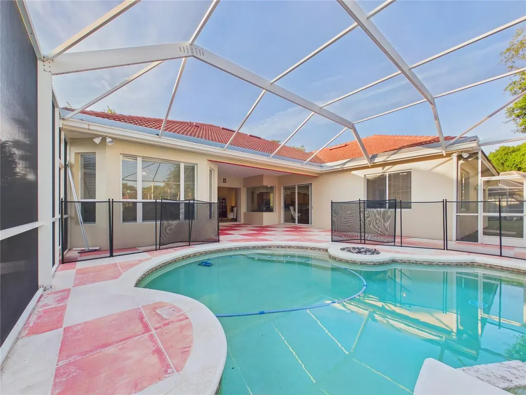10207 Estuary Drive Tampa FL 33647