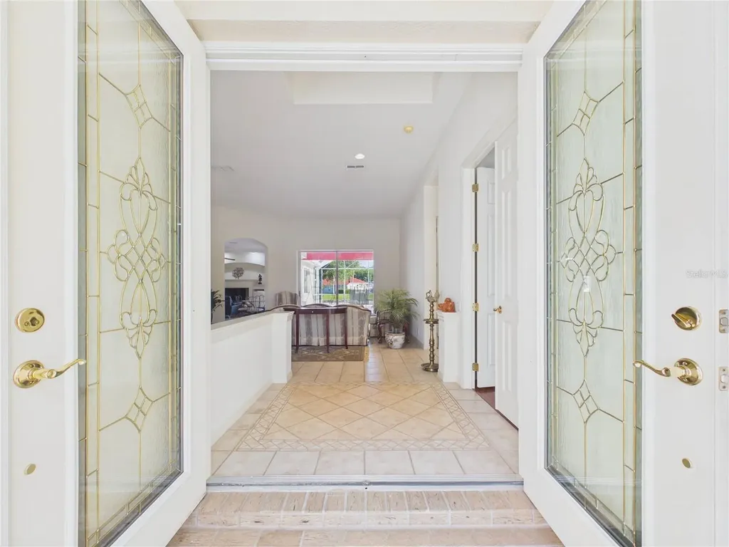 10207 Estuary Drive Tampa FL 33647