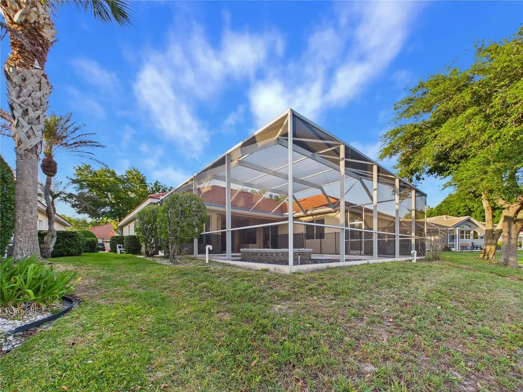 10207 Estuary Drive Tampa FL 33647
