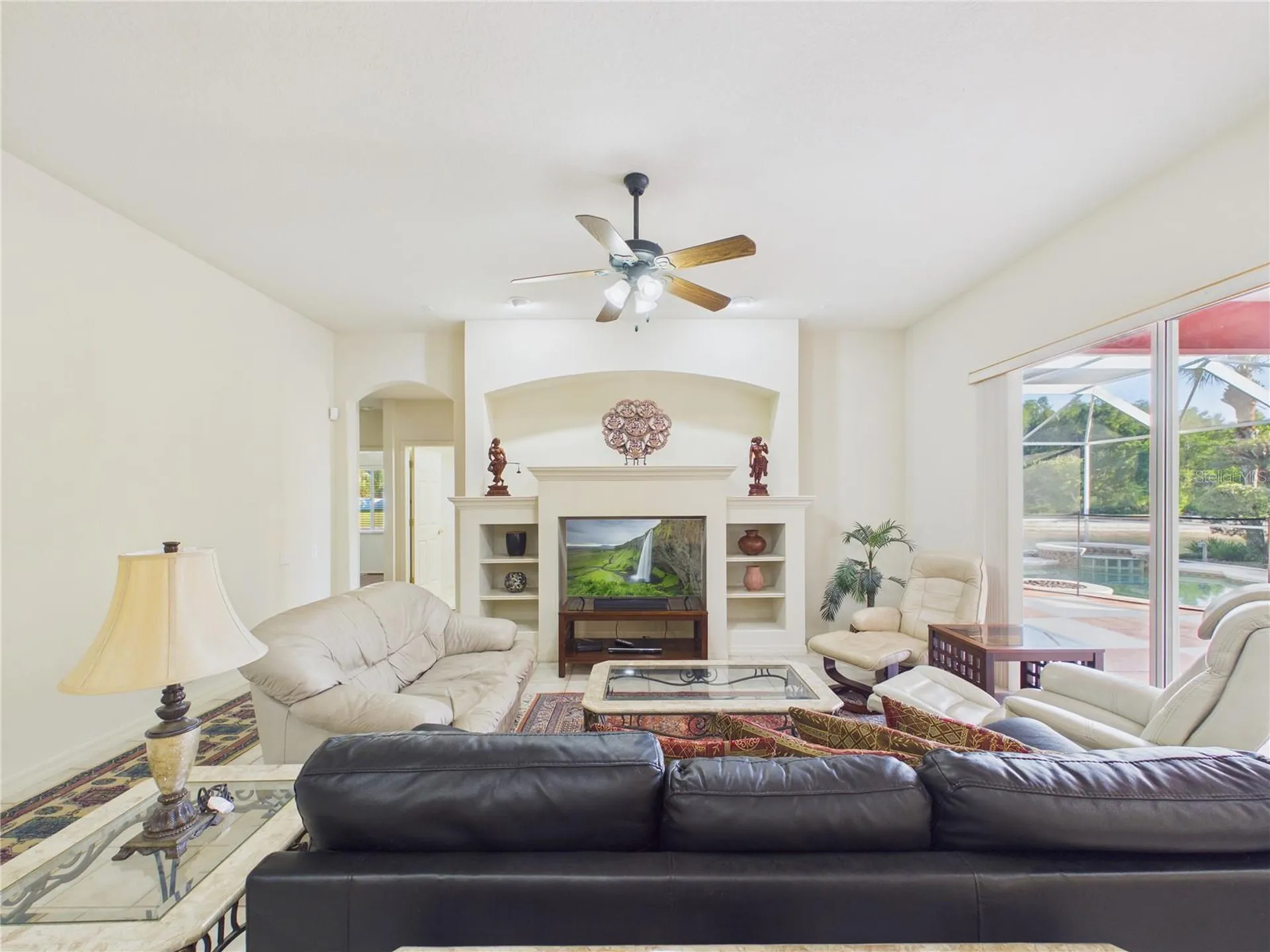 10207 Estuary Drive Tampa FL 33647