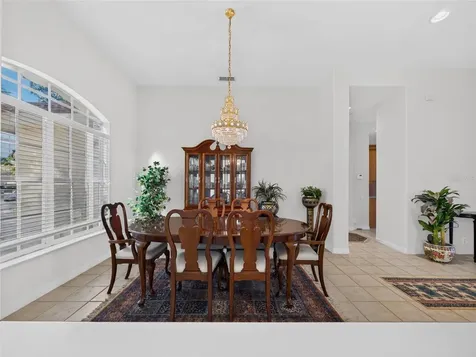 10207 Estuary Drive Tampa FL 33647