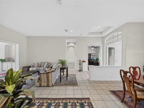 10207 Estuary Drive Tampa FL 33647