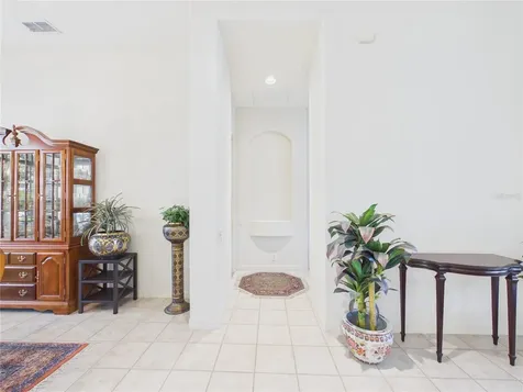 10207 Estuary Drive Tampa FL 33647